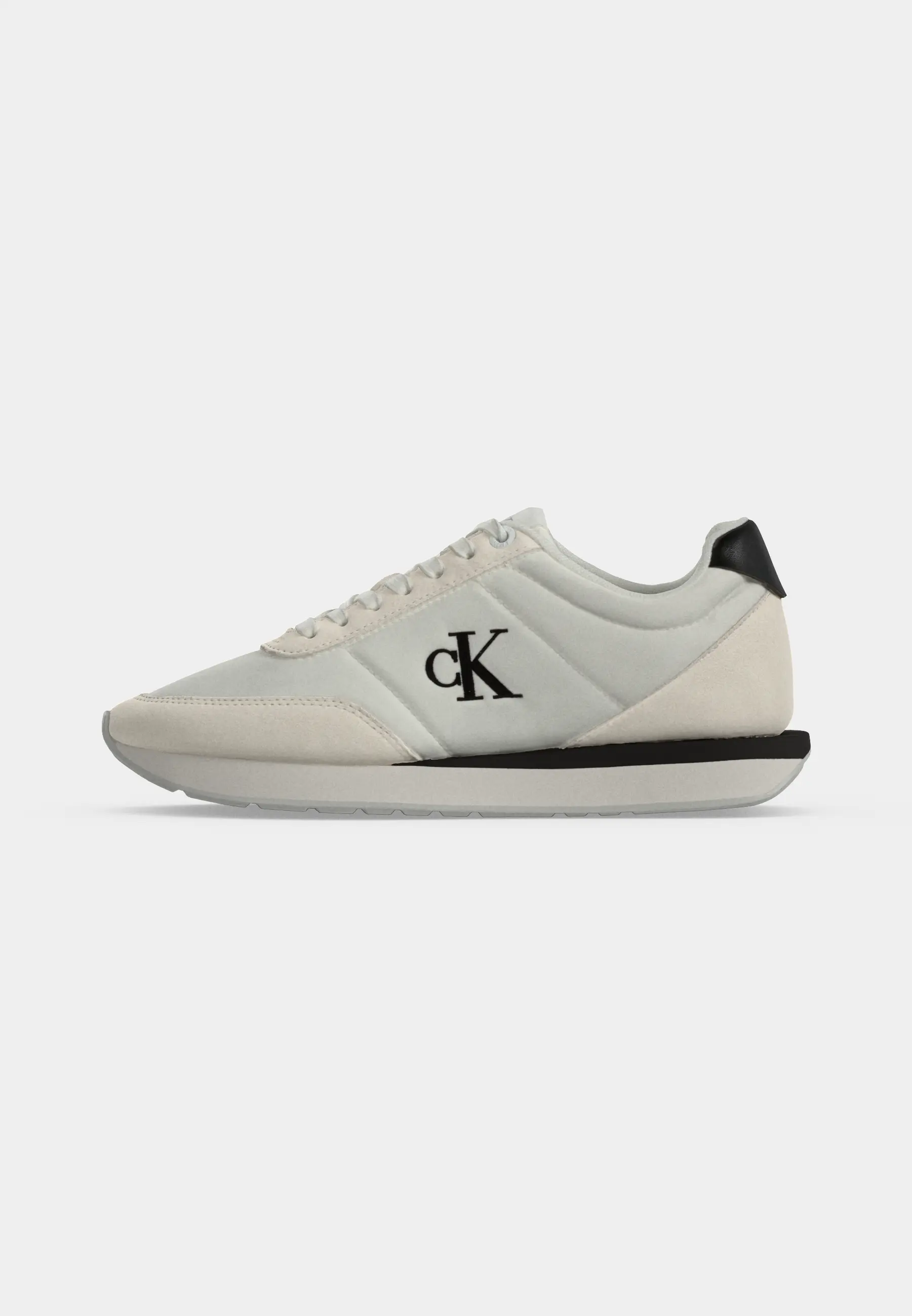 RETRO RUNNER