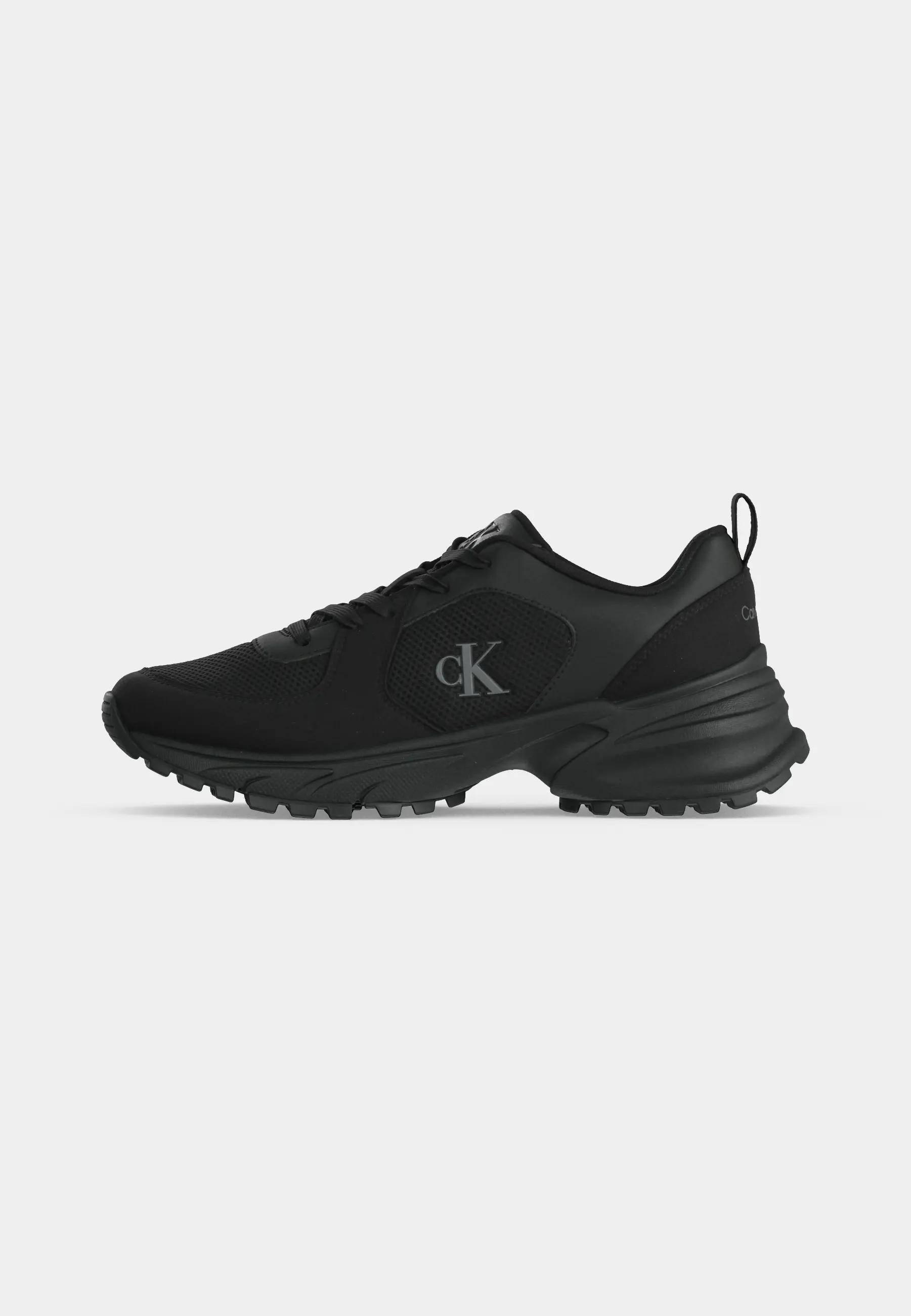 HIKE RUNNER LACE UP