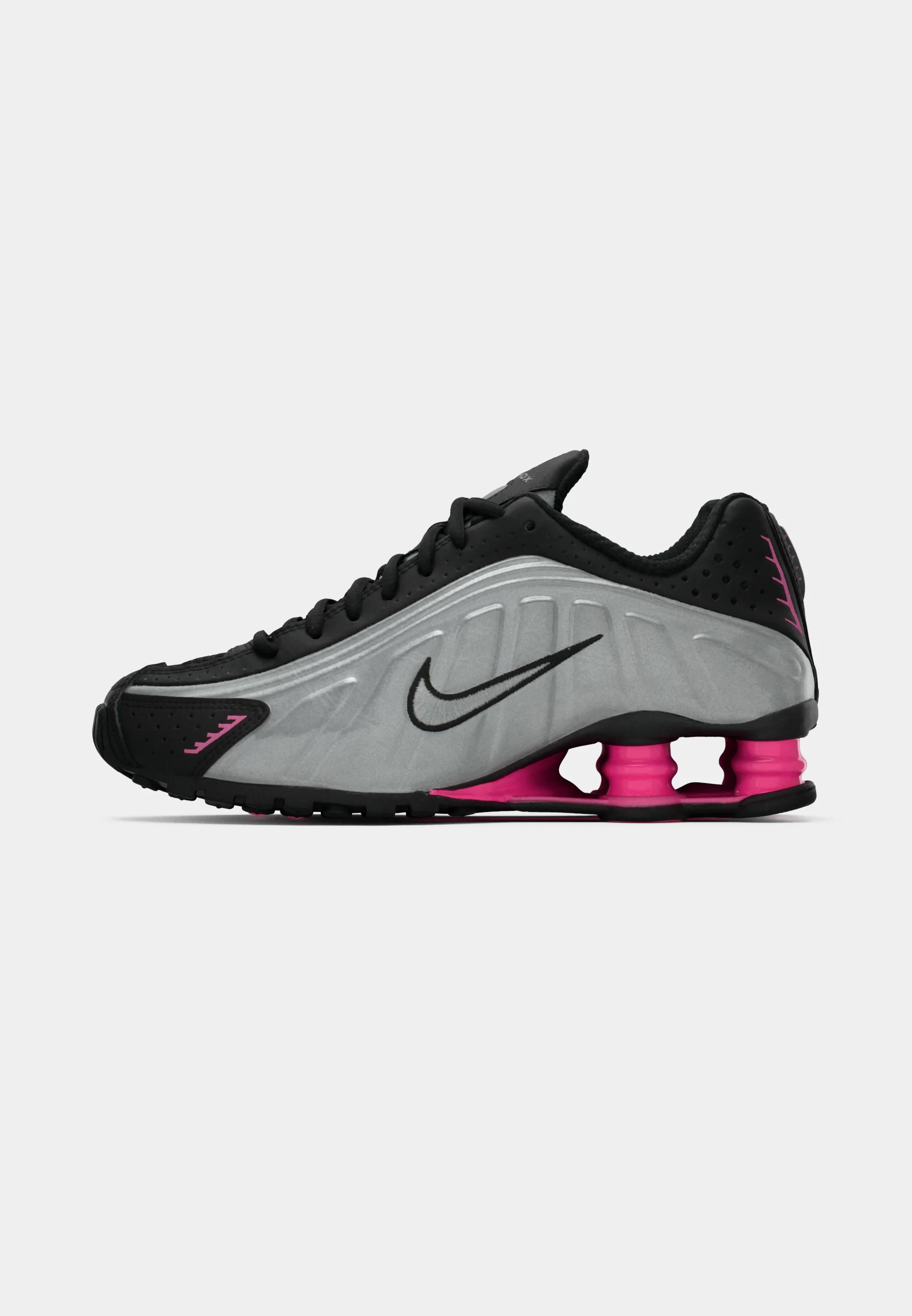 W NIKE SHOX R4