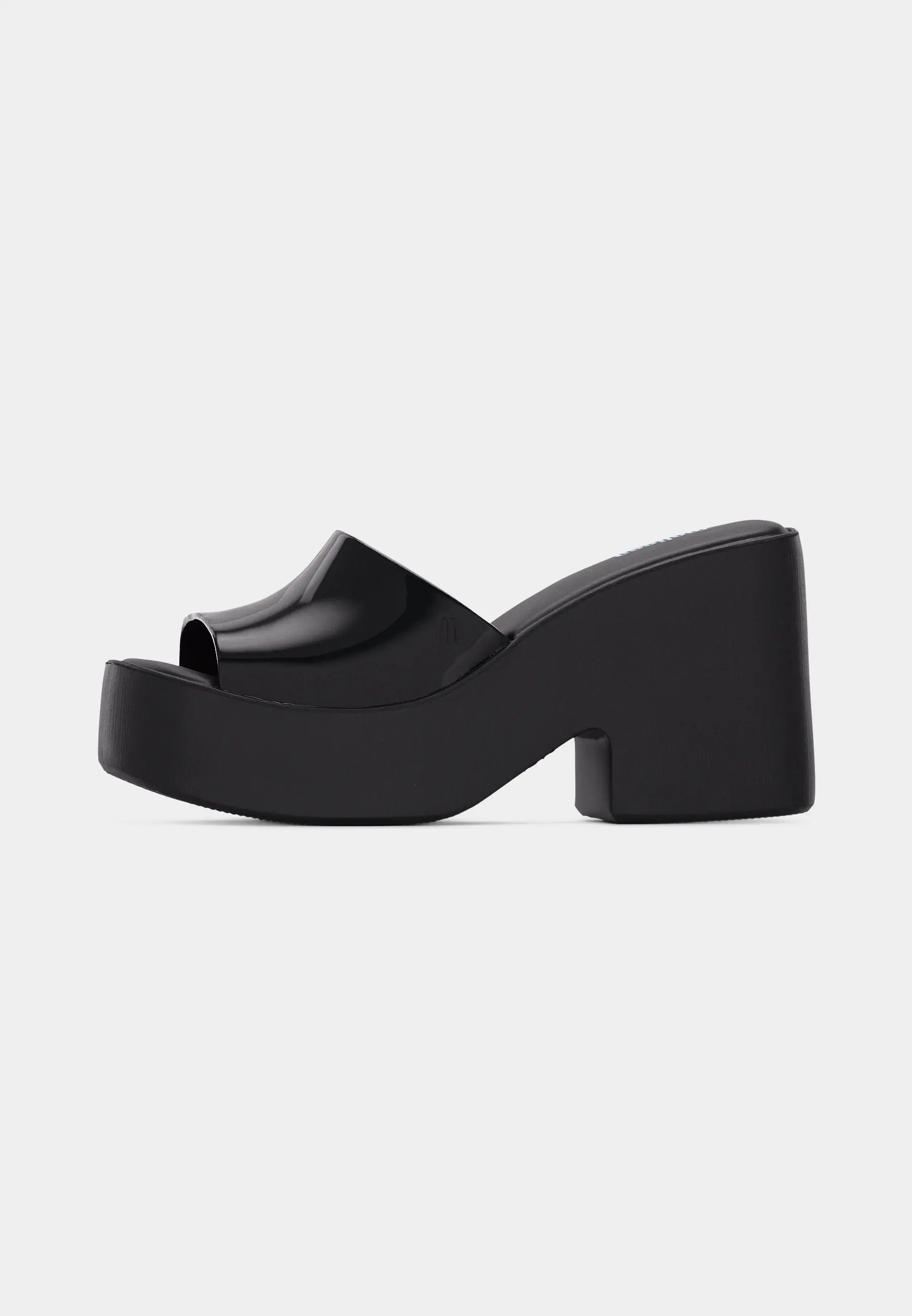 Melissa Posh Ad