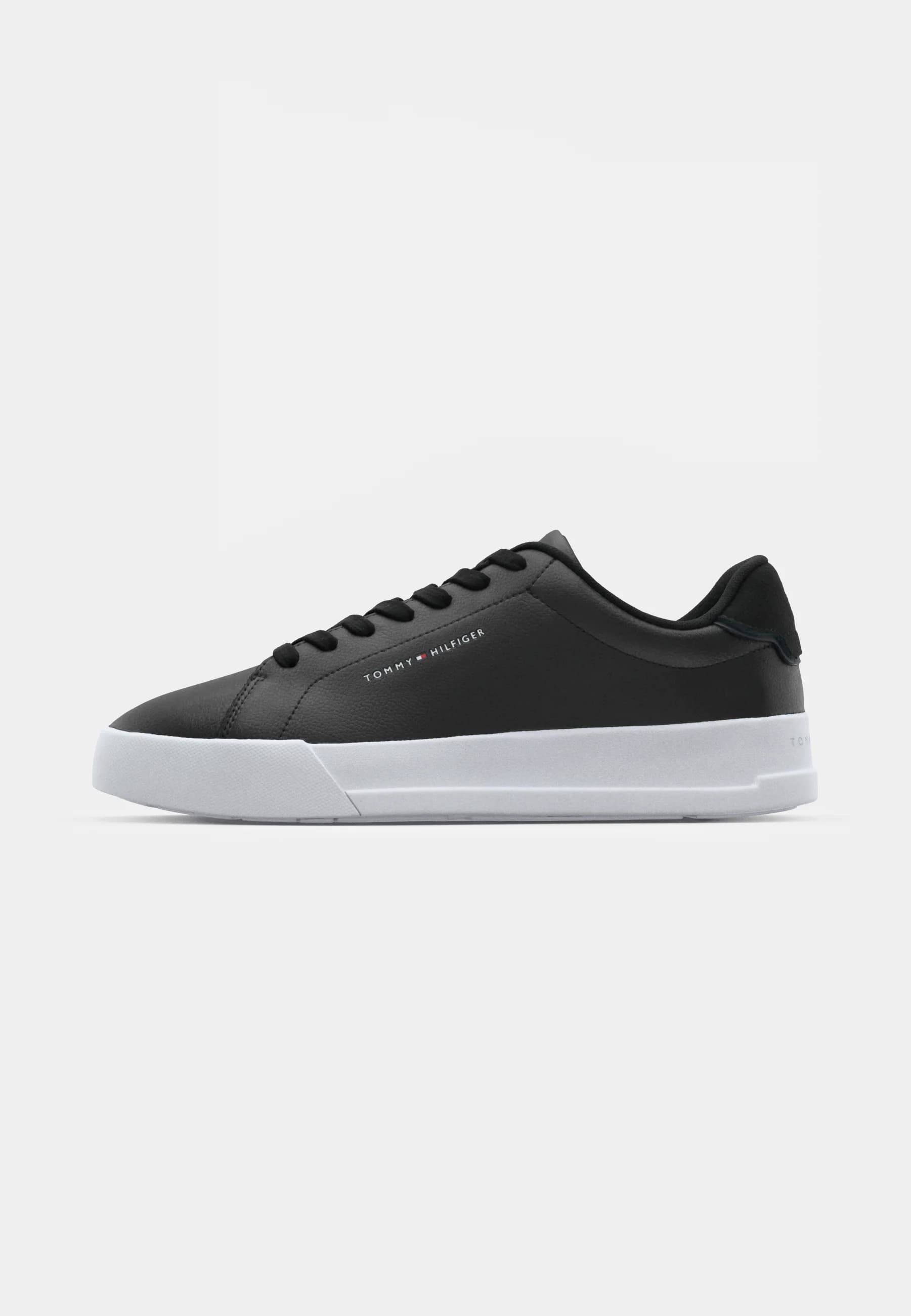 TH COURT CORE ESS LEATHER