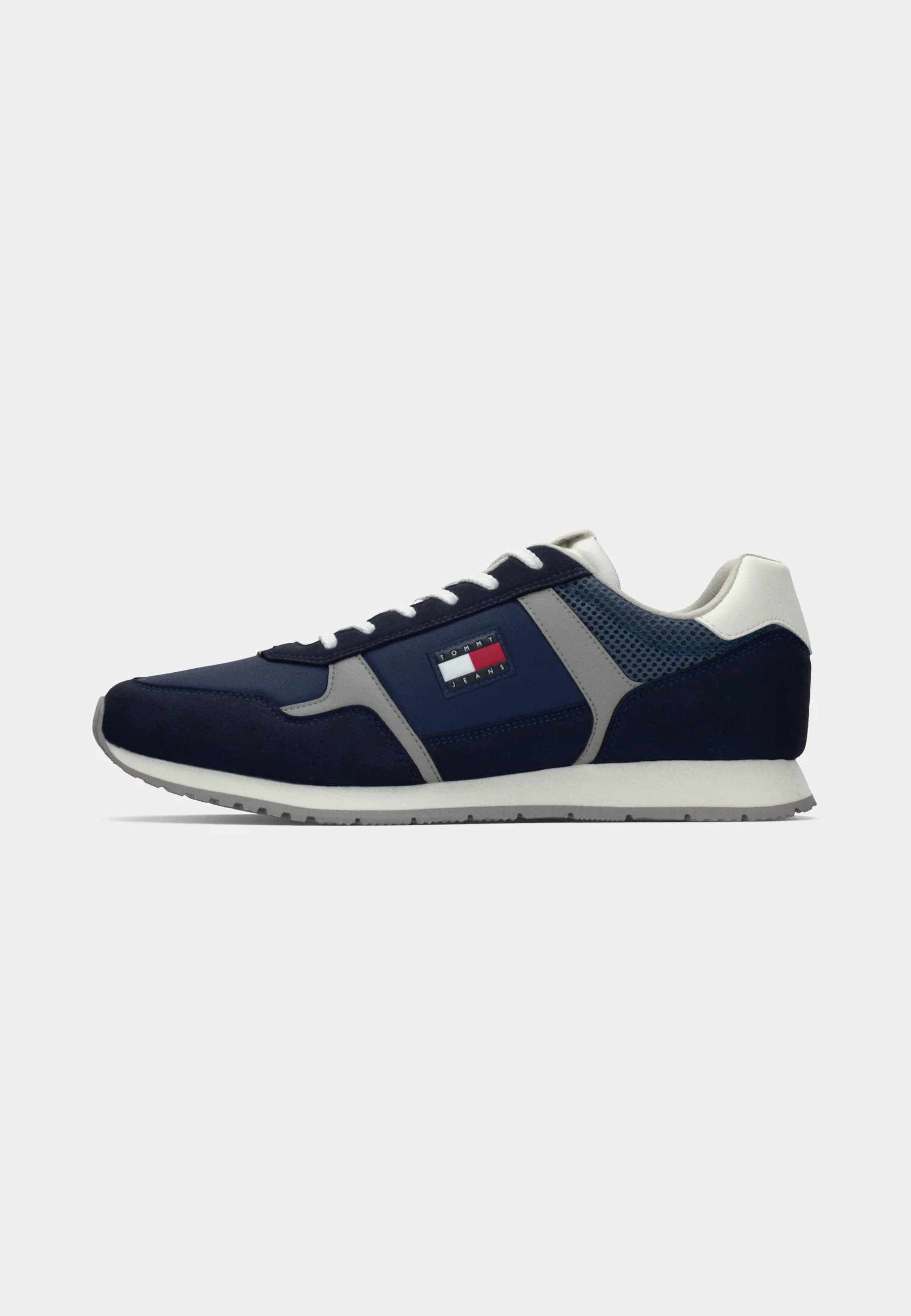 TJM RUNNER CASUAL