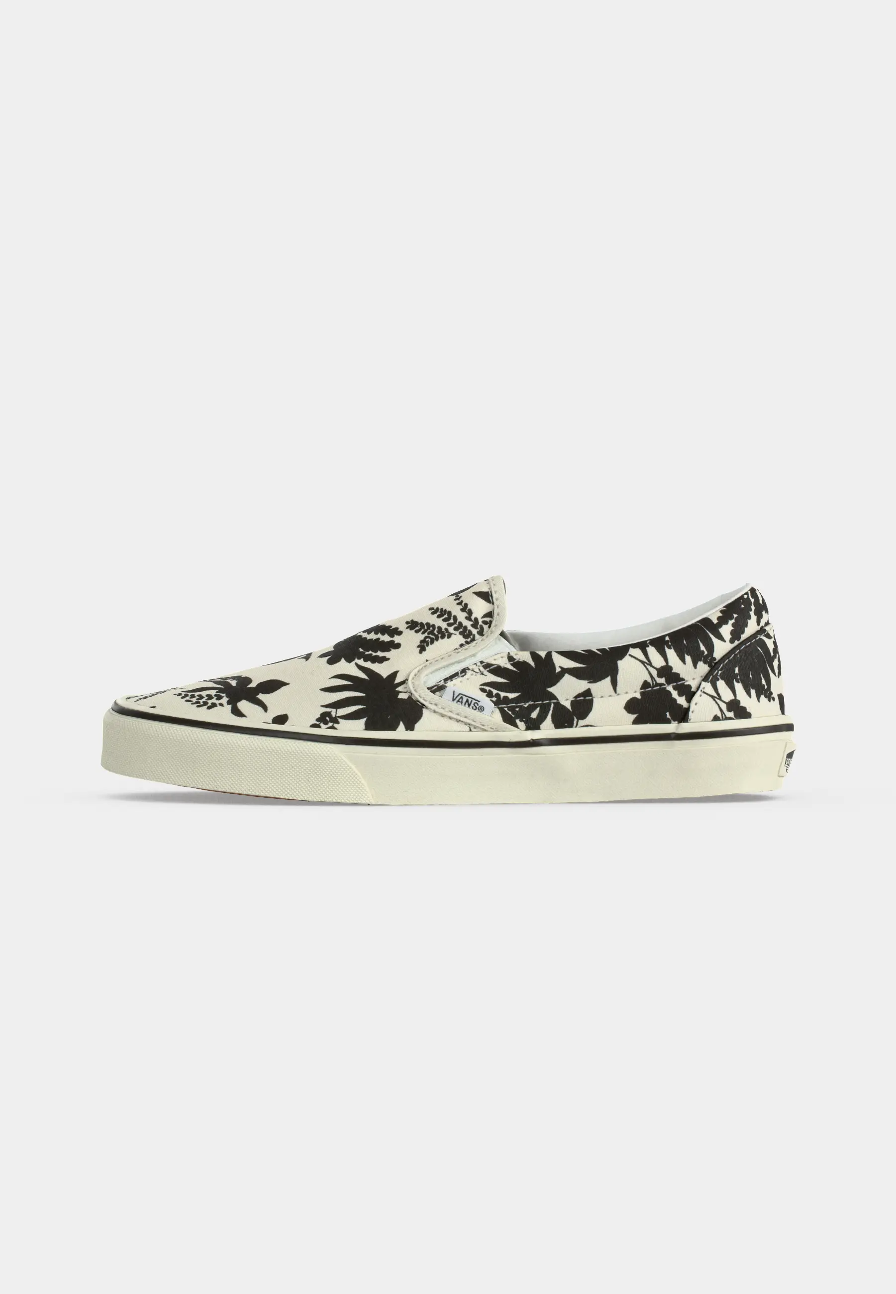 CLASSIC SLIP ON