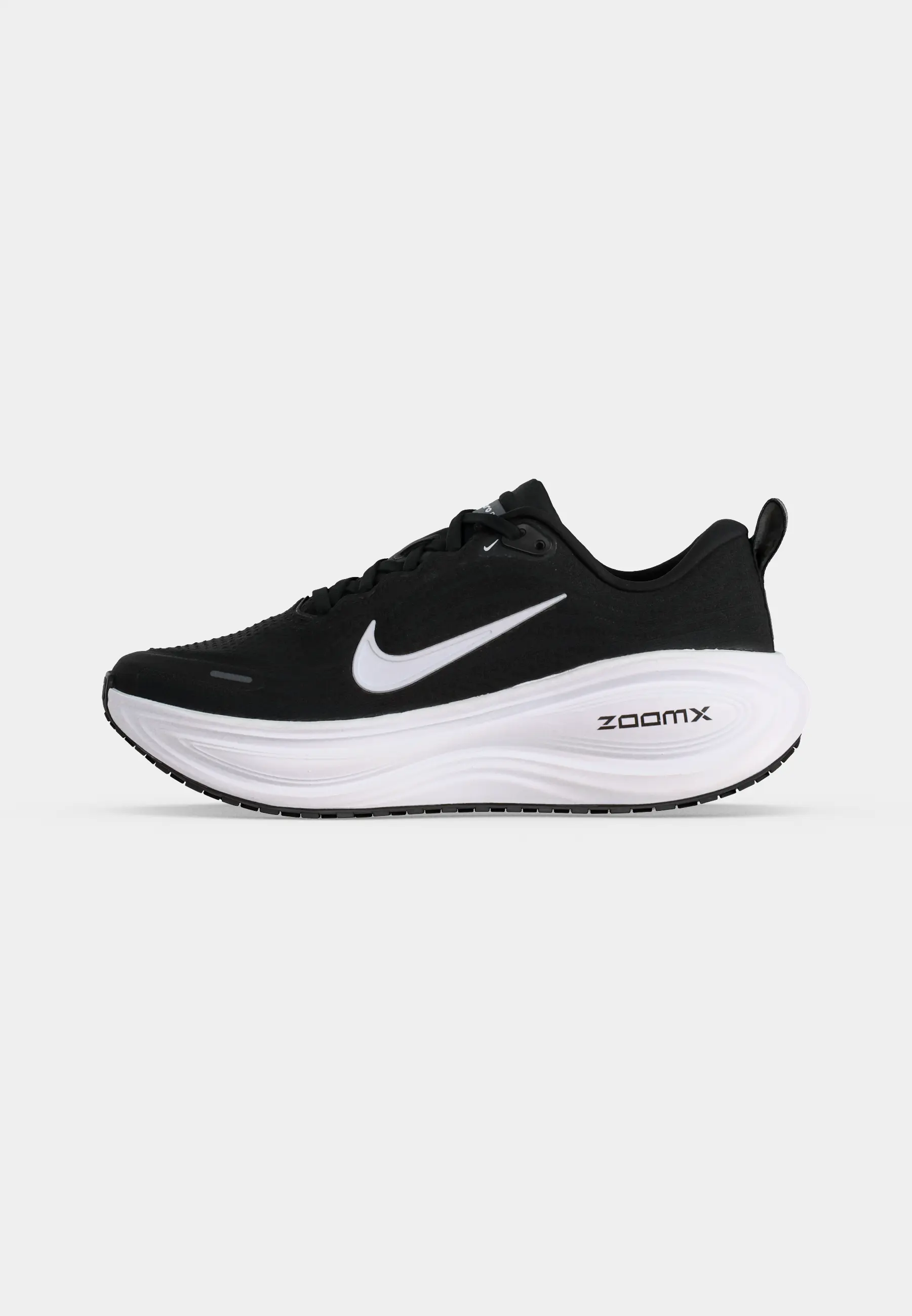 W NIKE VOMERO PLUS