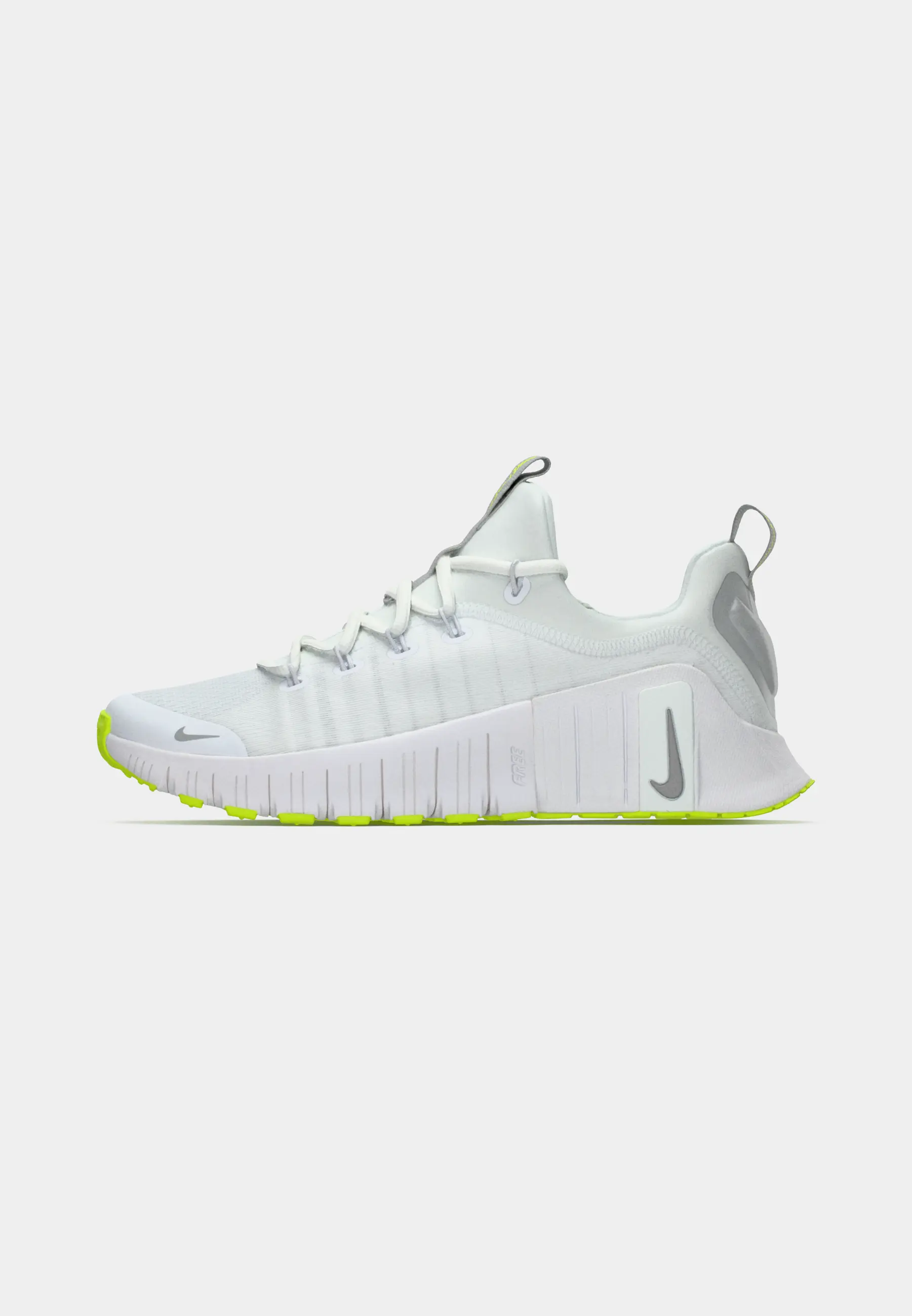 W NIKE FREE METCON 6 AMP