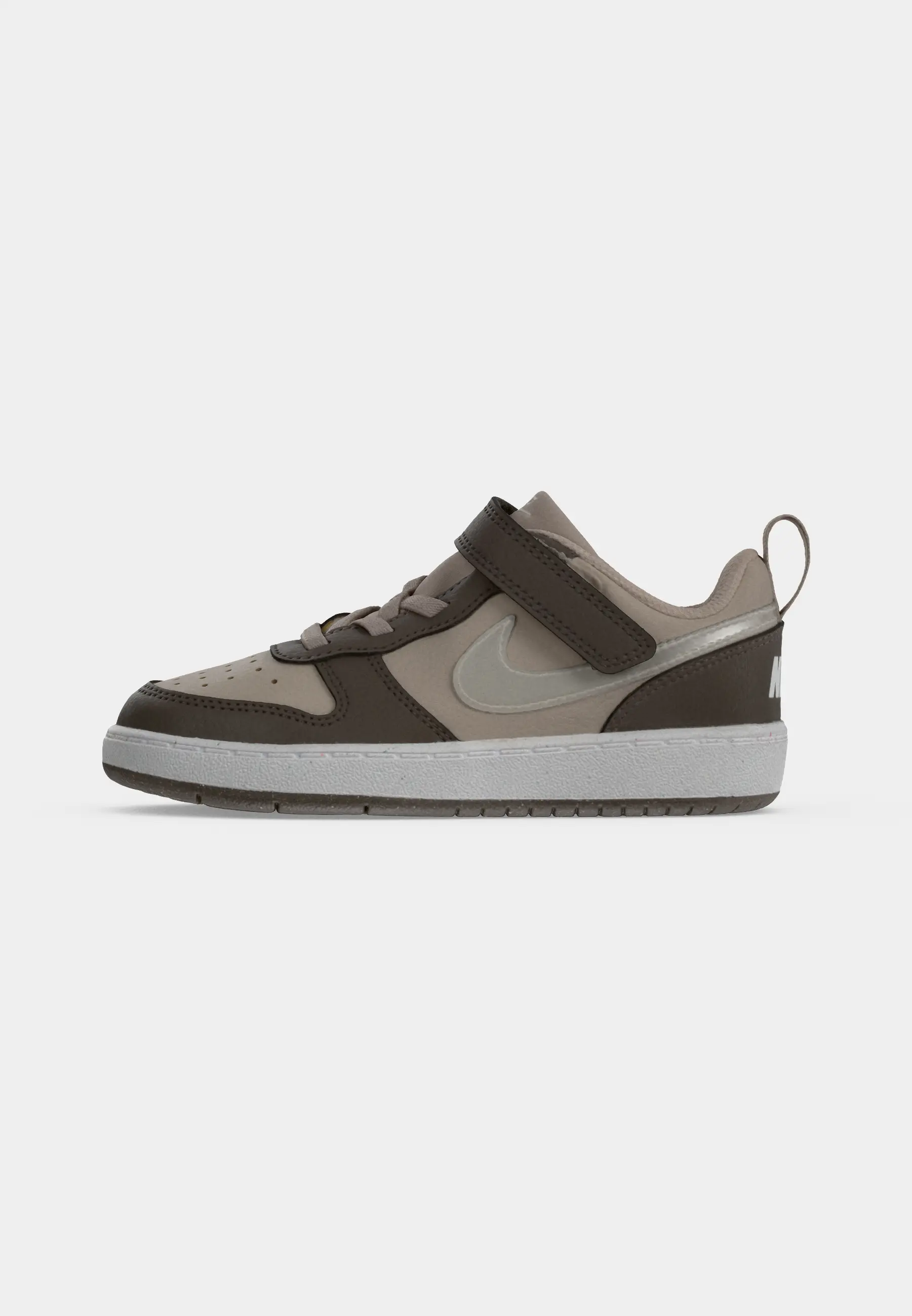 COURT BOROUGH LOW JES BTV UNISEX