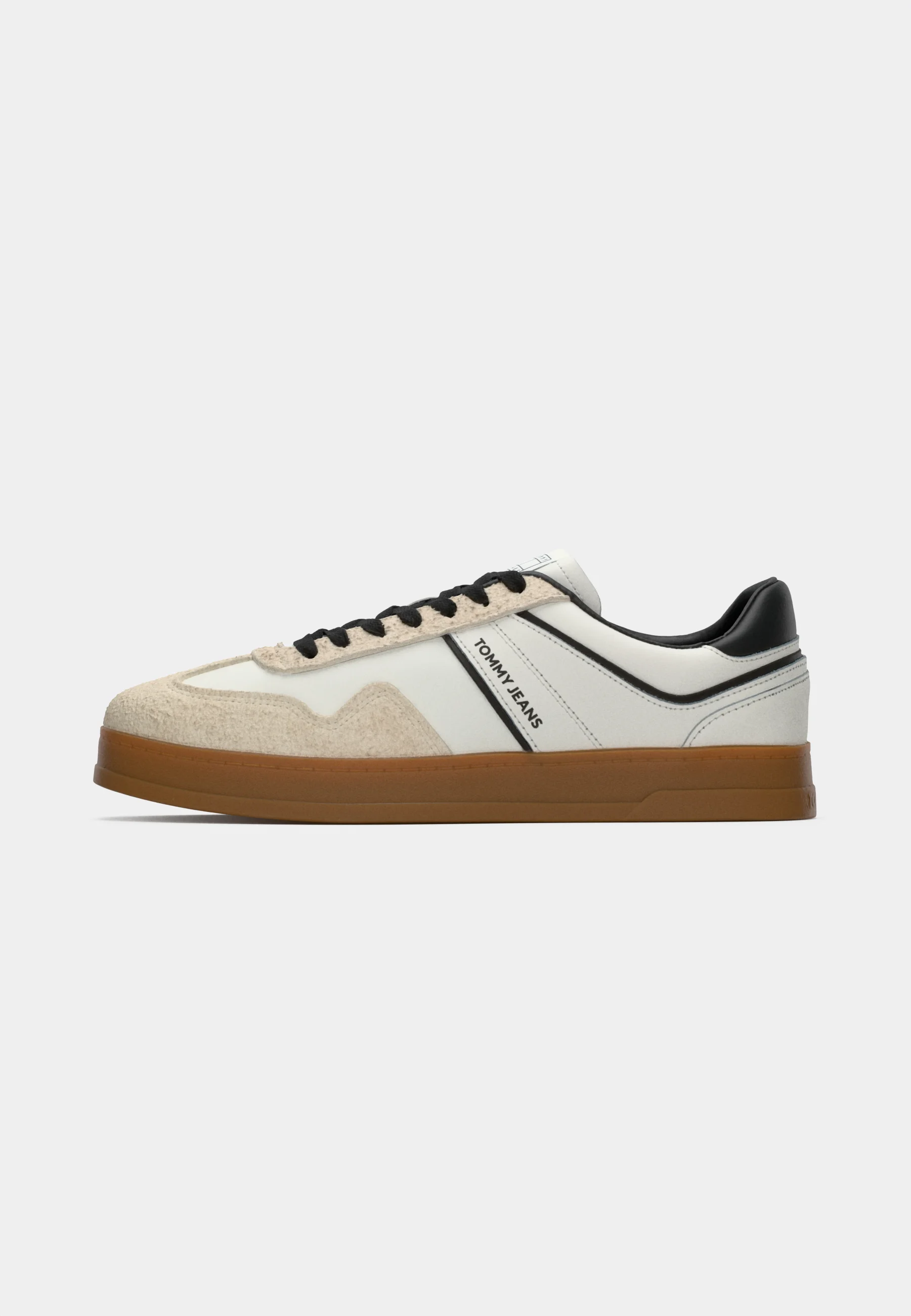 THE GREENWICH LEATHER