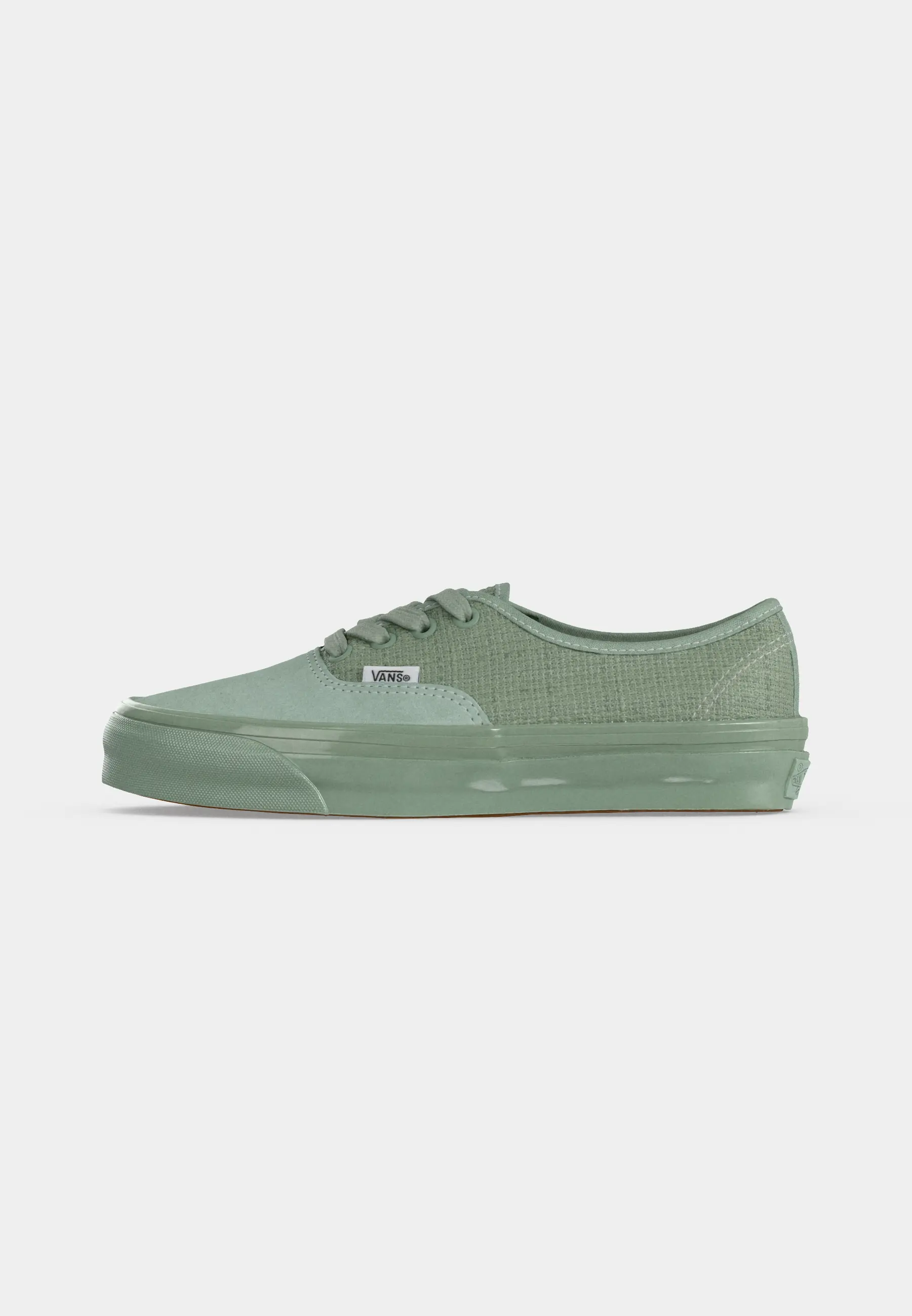 LX Authentic 44