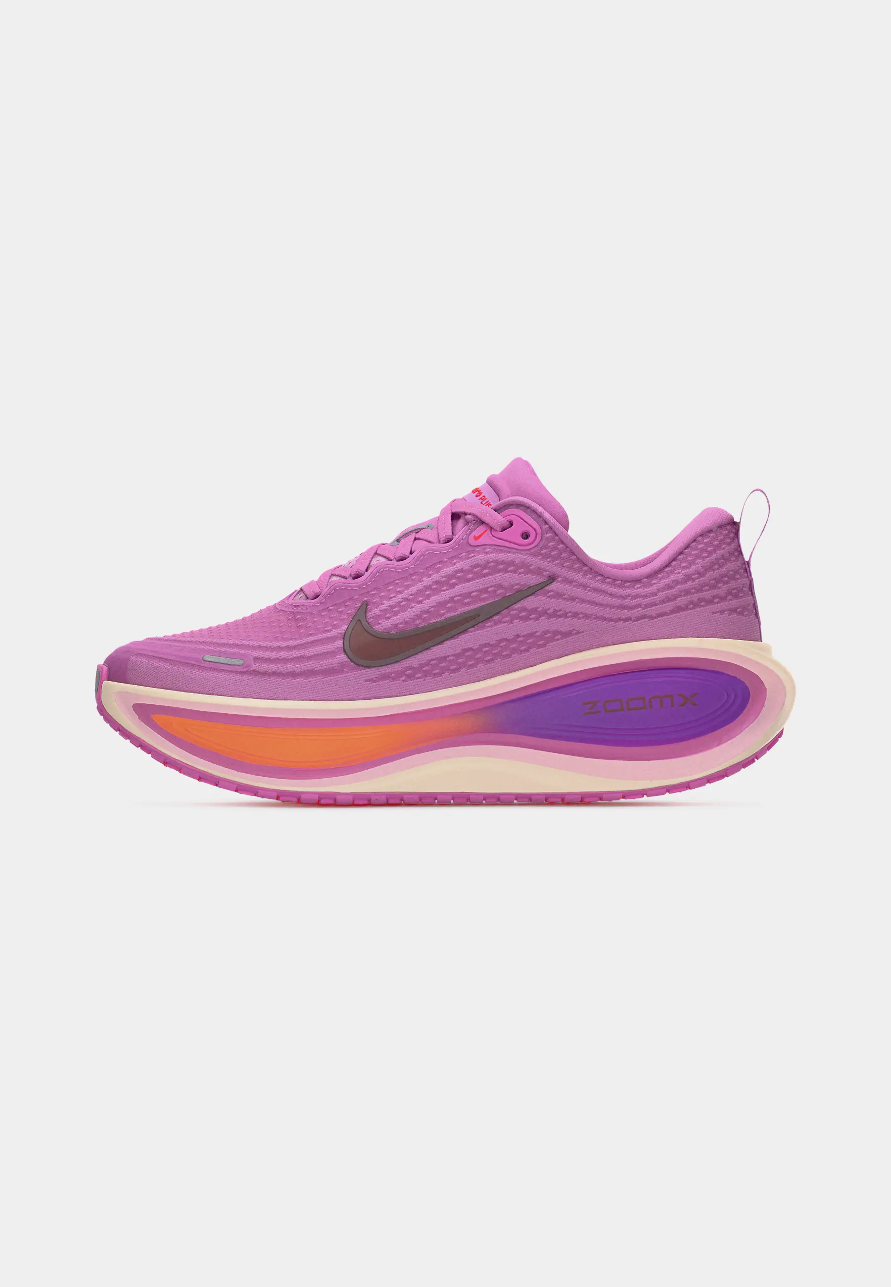 W NIKE VOMERO PLUS