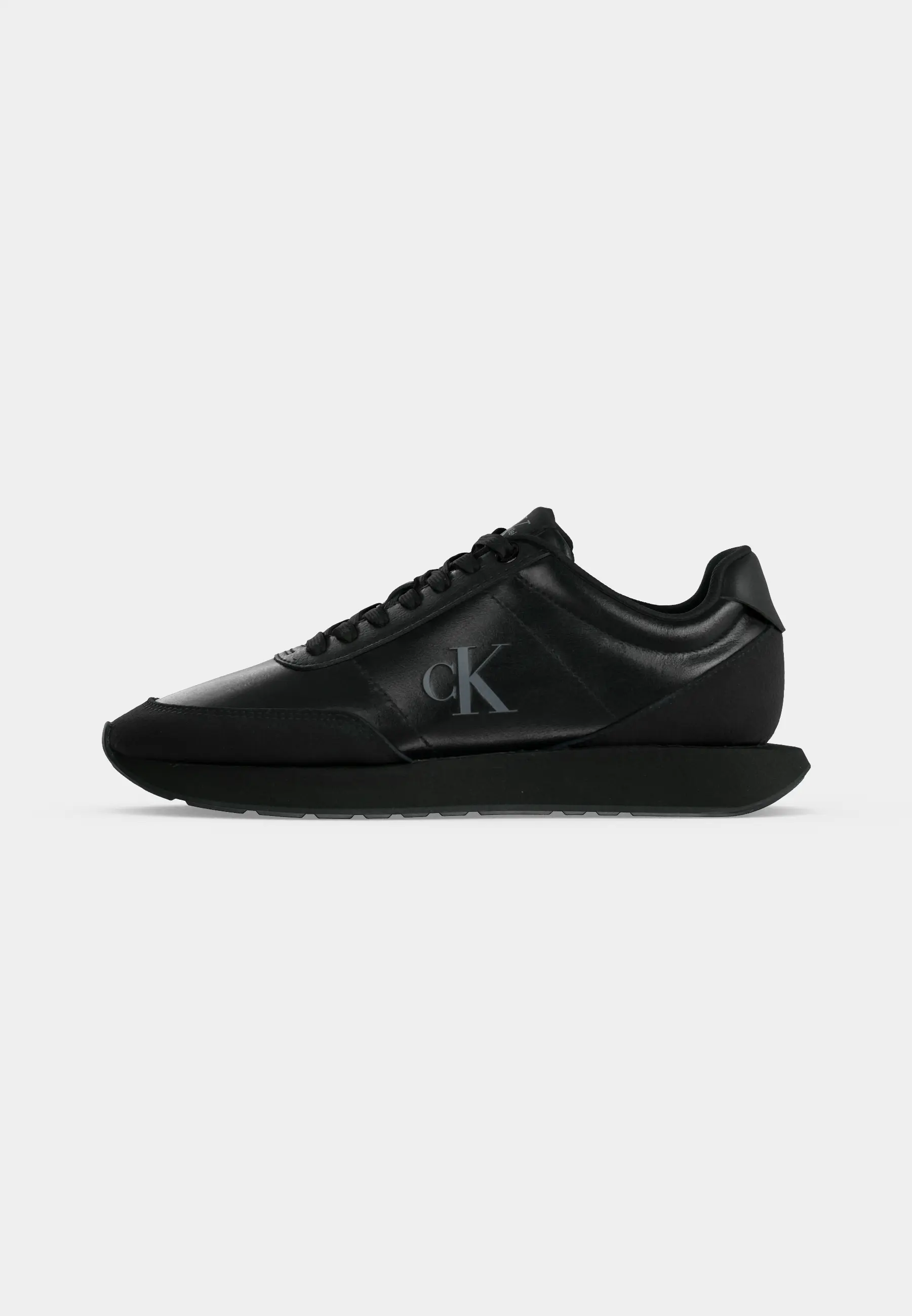 RETRO RUNNER ESS