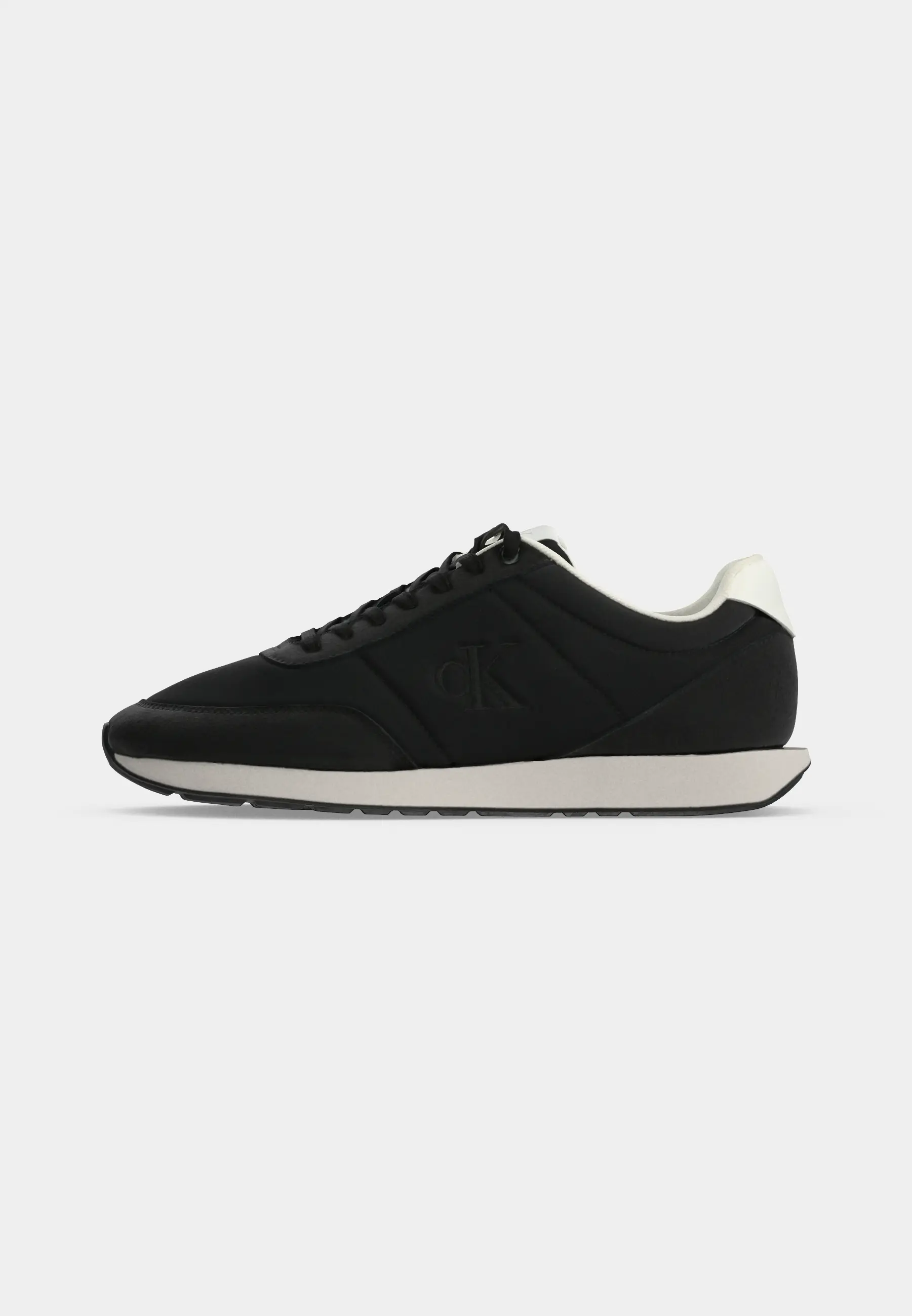 RETRO RUNNER ESS MIX MAT
