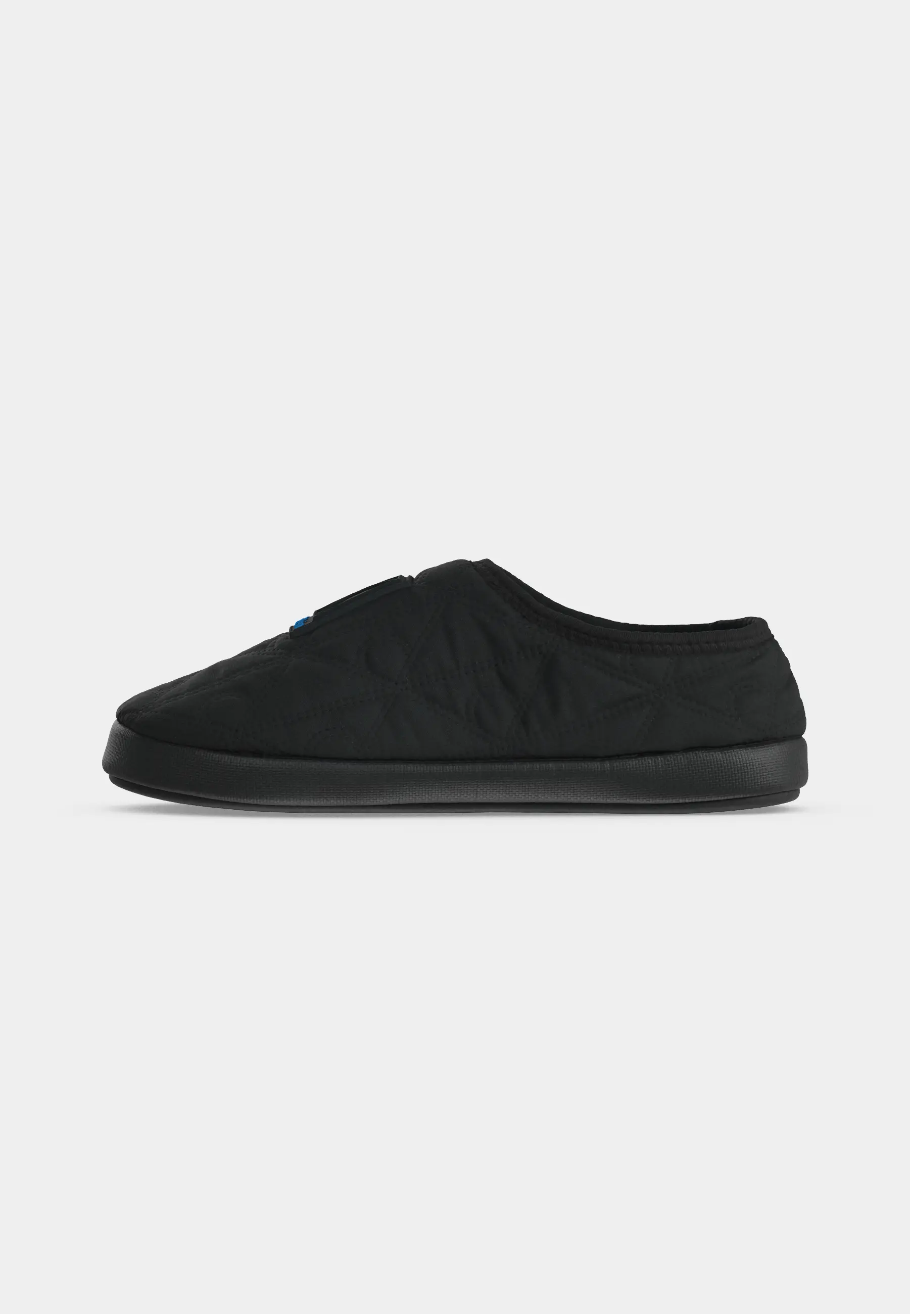 HOME SLIPPER QUILTED EMBLEM