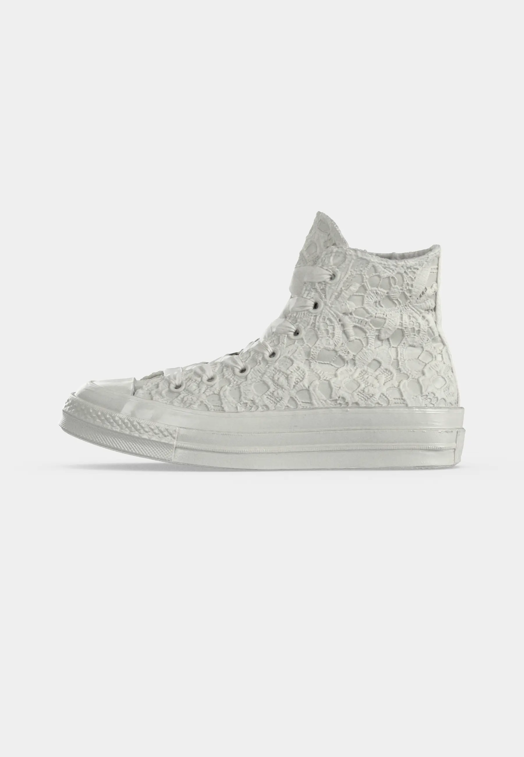 CHUCK 70