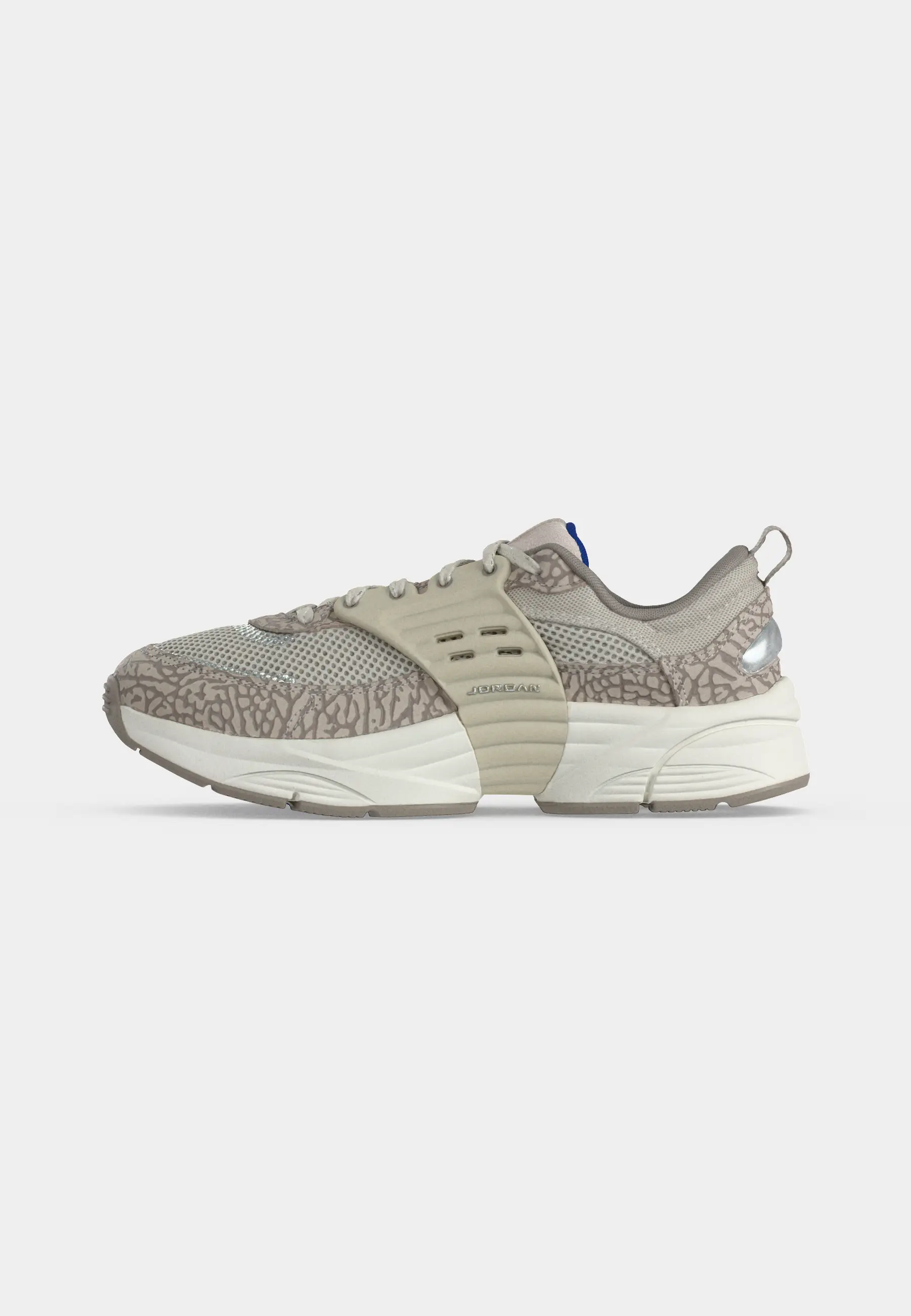 WMNS JORDAN TRUNNER O/S