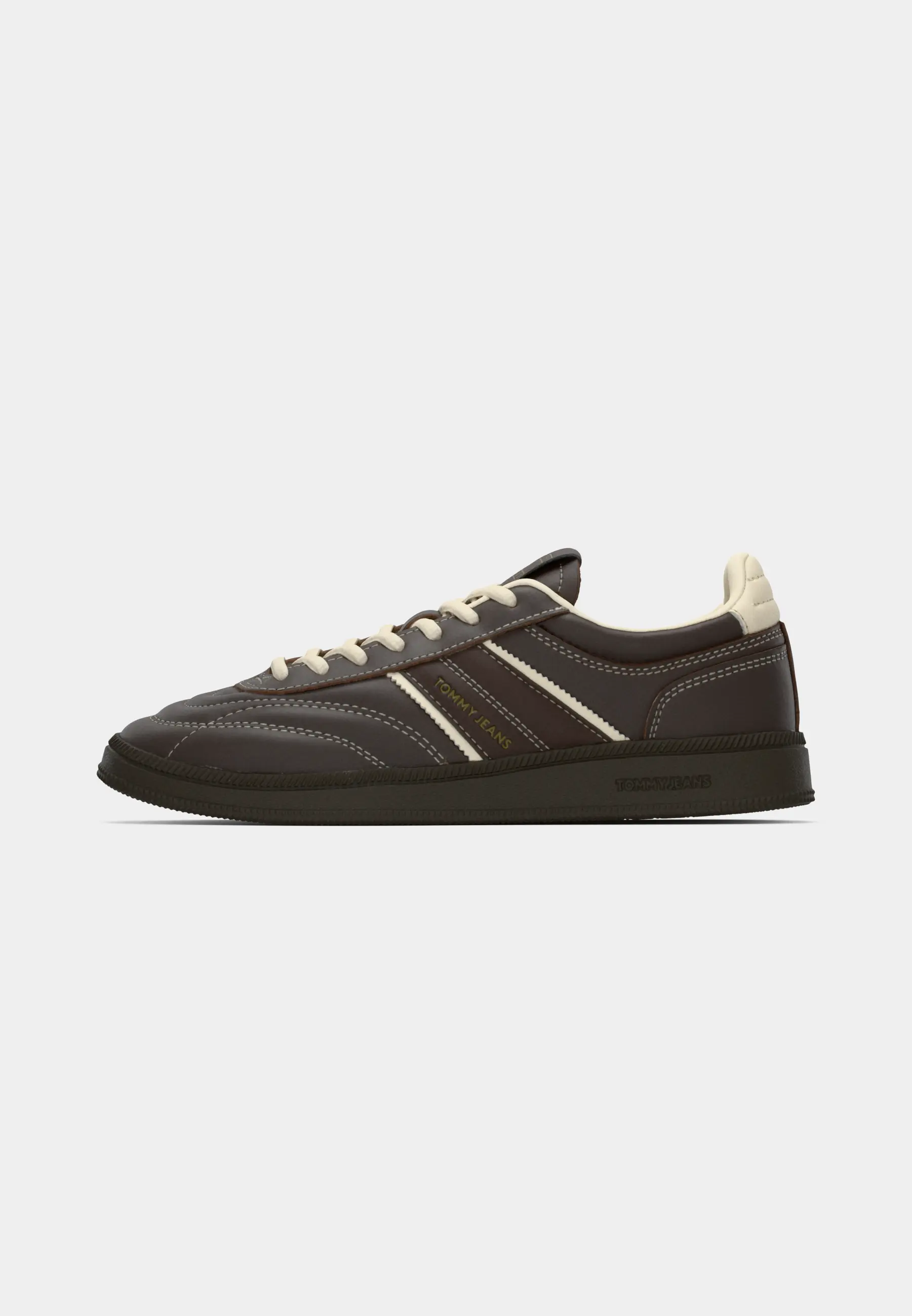 THE GREENWICH EDGE LEATHER