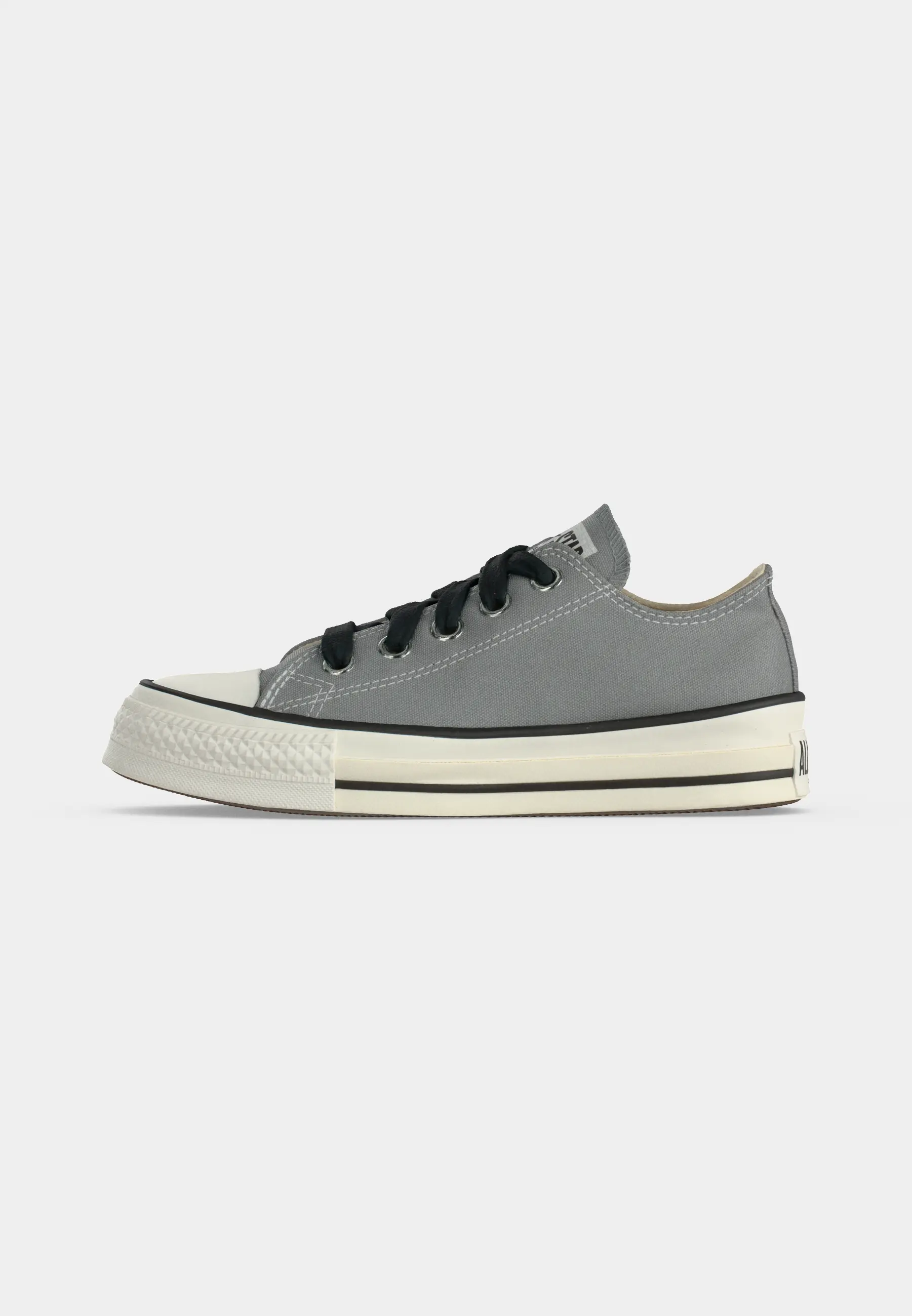 CHUCK TAYLOR ALL STAR THROWBACK UNISEX