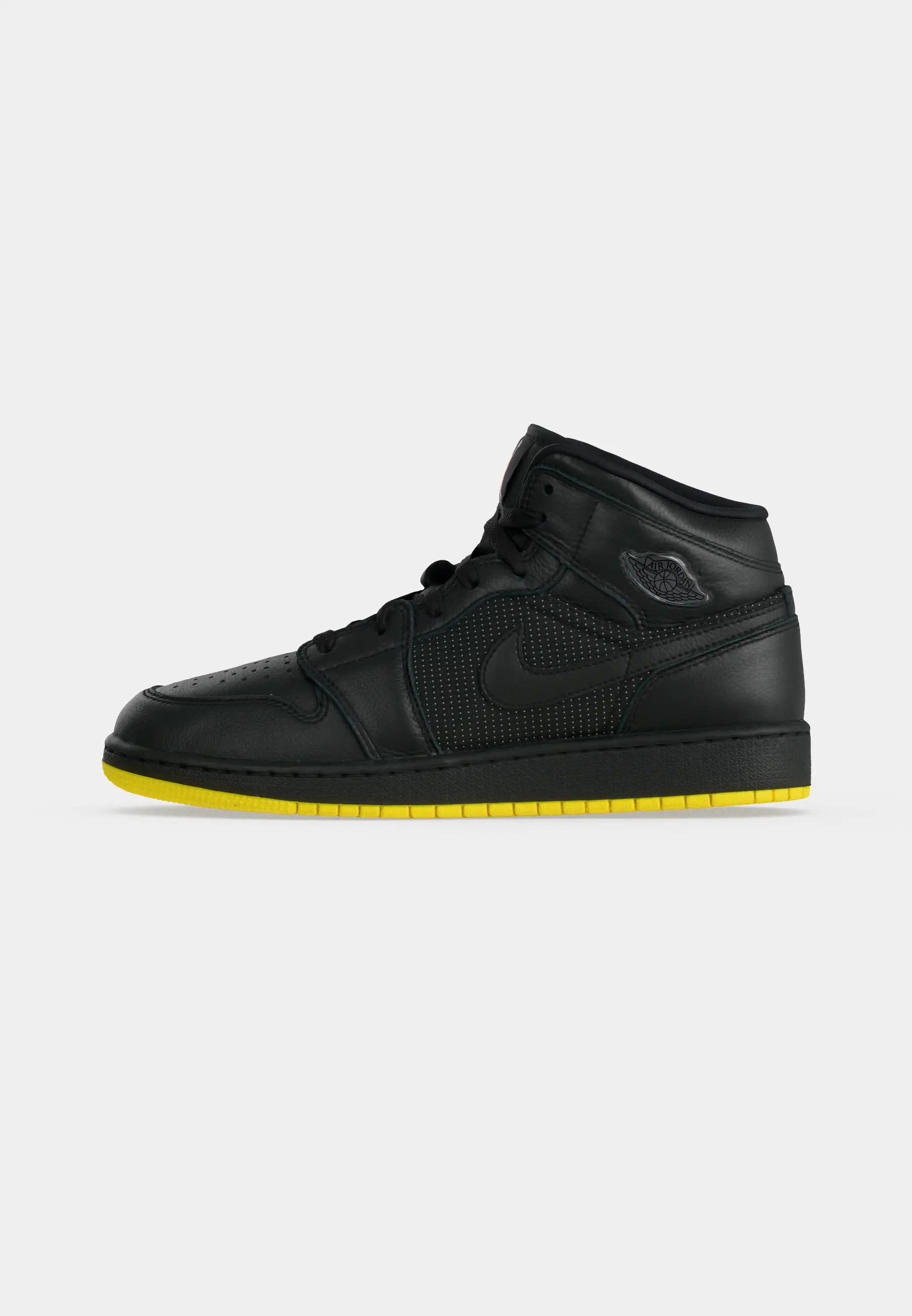 AIR JORDAN 1 MID SE UNISEX