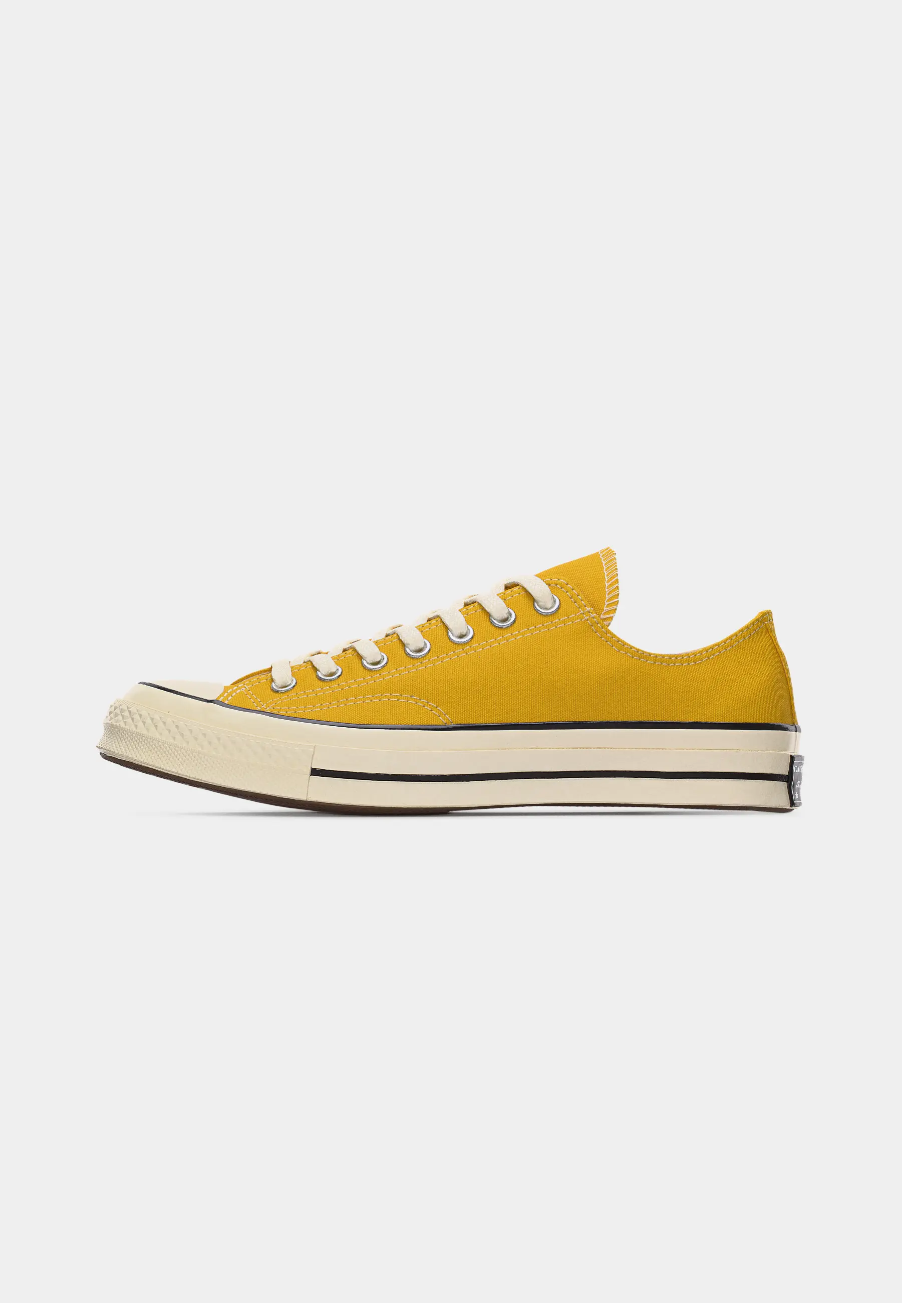 CHUCK 70
