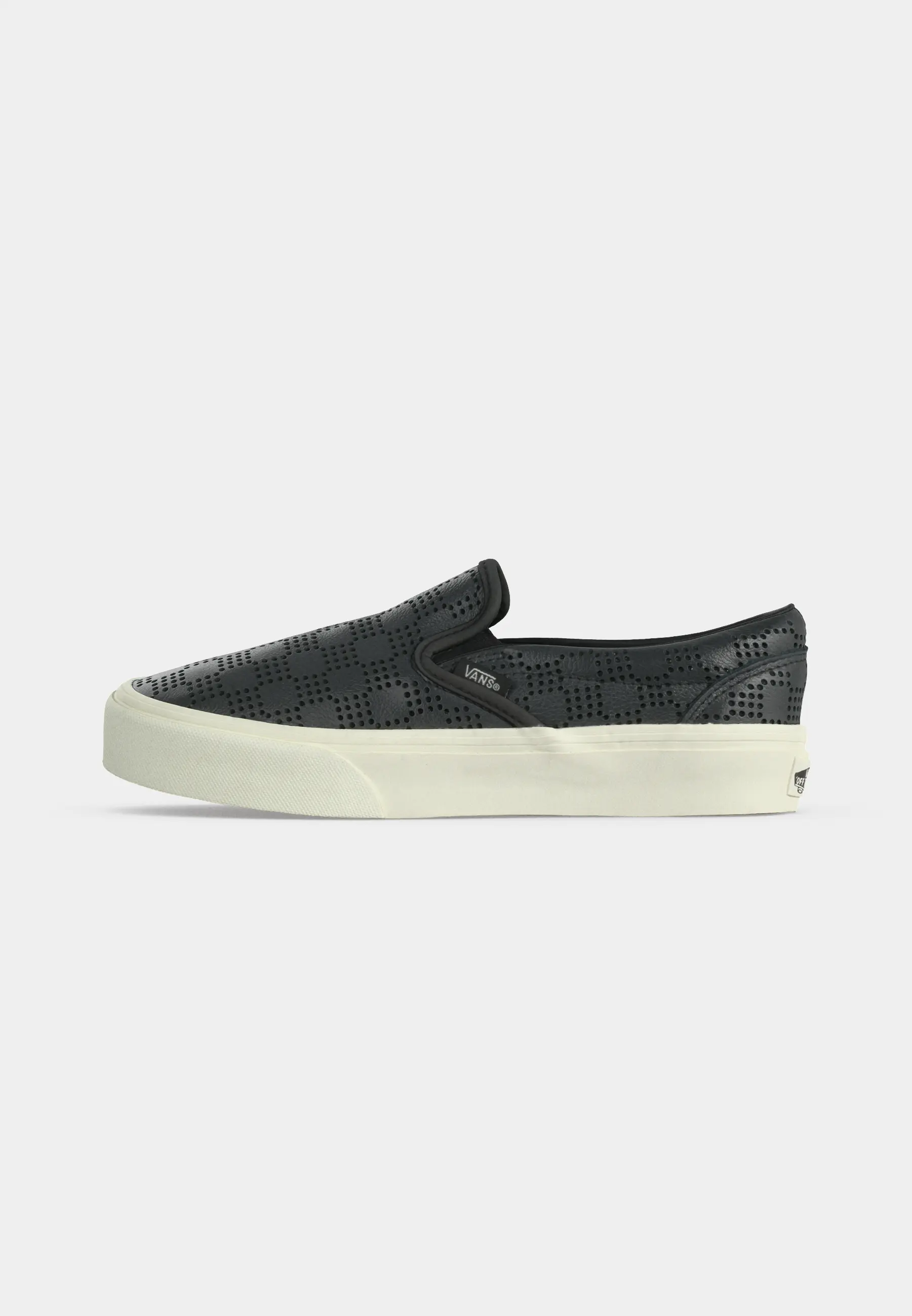 CLASSIC SLIP-ON