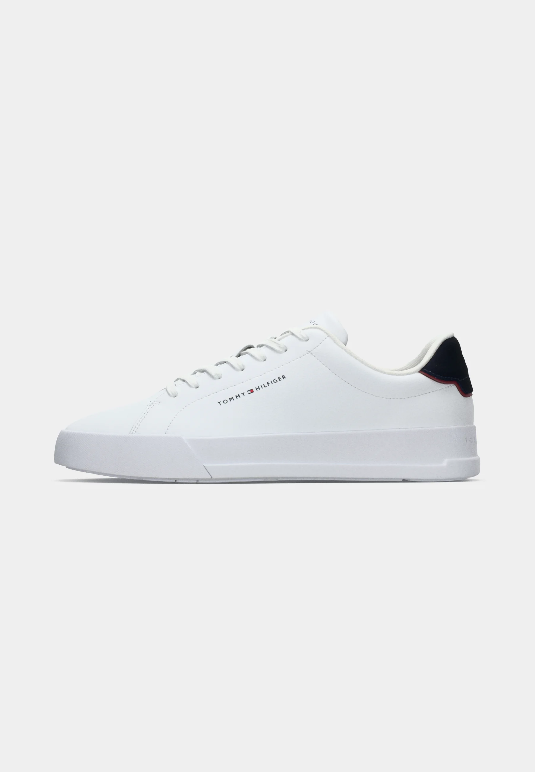 TH COURT CORE ESS LEATHER