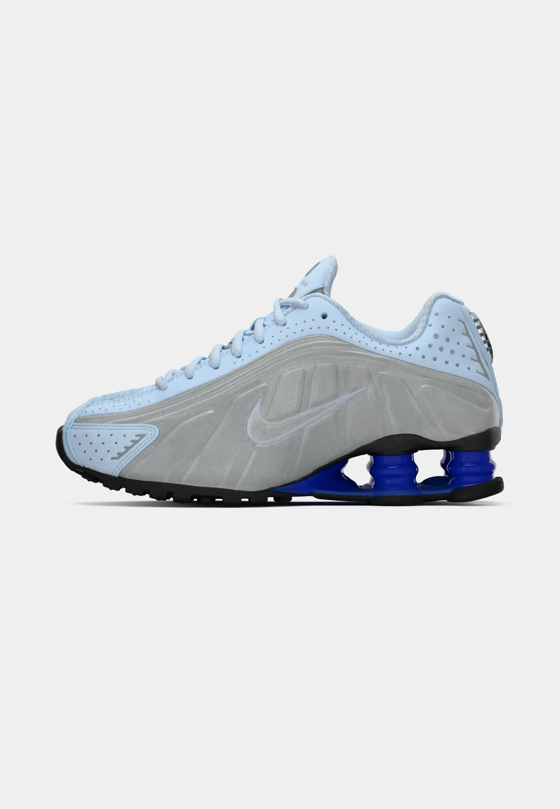 W NIKE SHOX R4