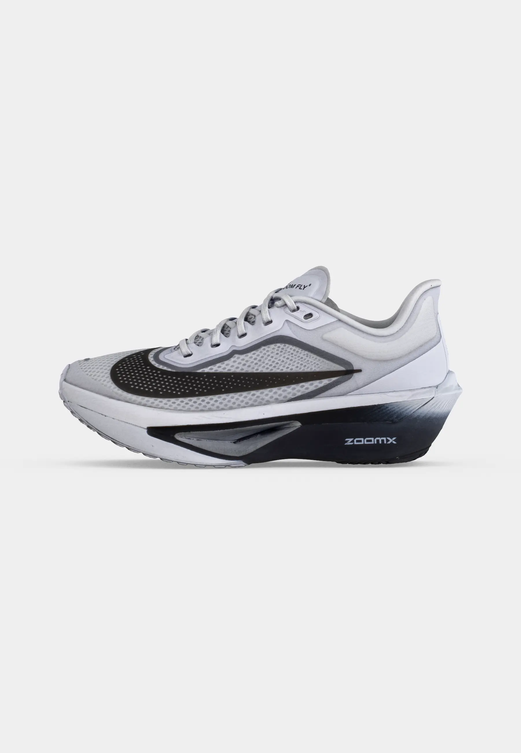 W ZOOM FLY 6