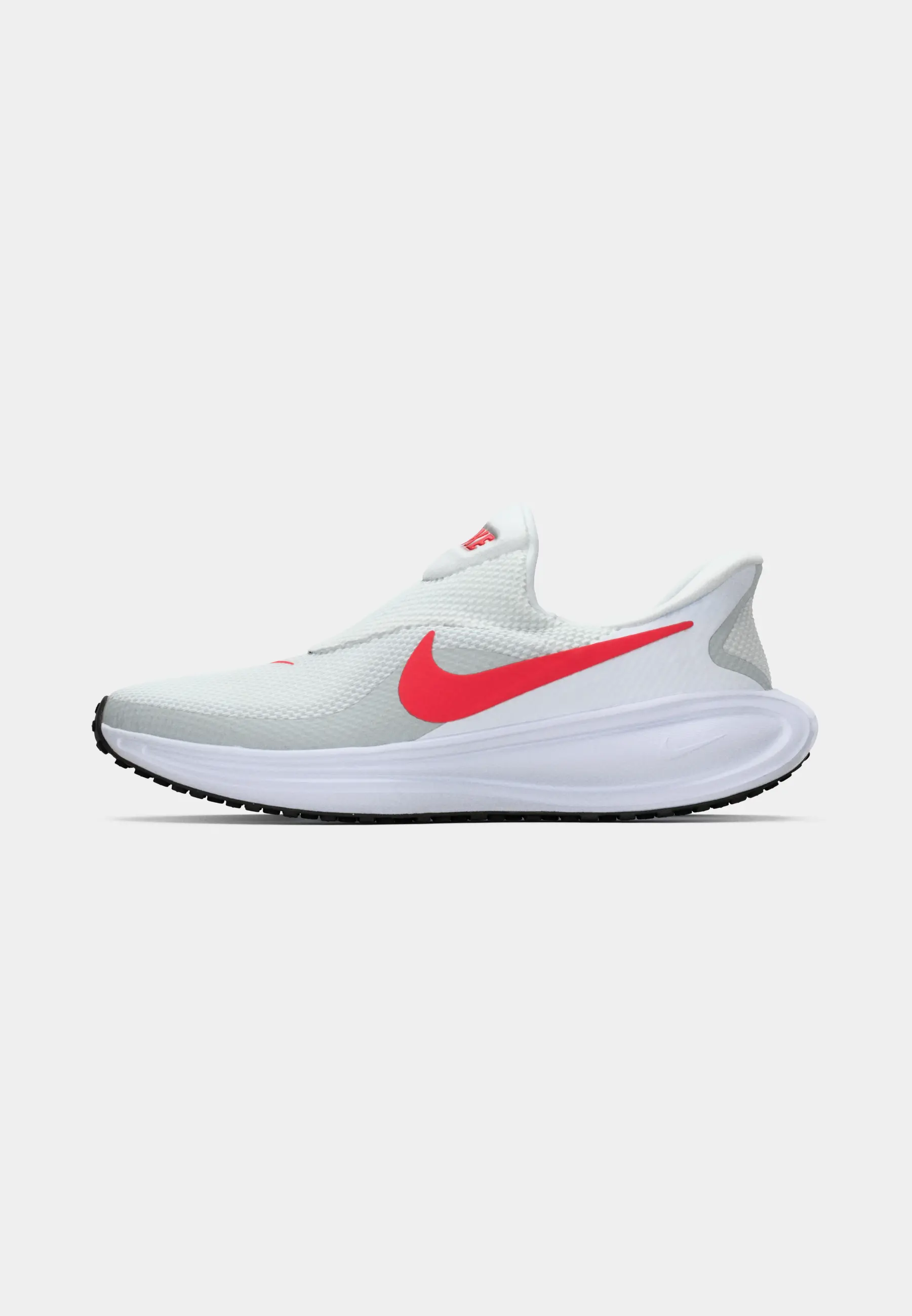 NIKE REVOLUTION 8 EASYON