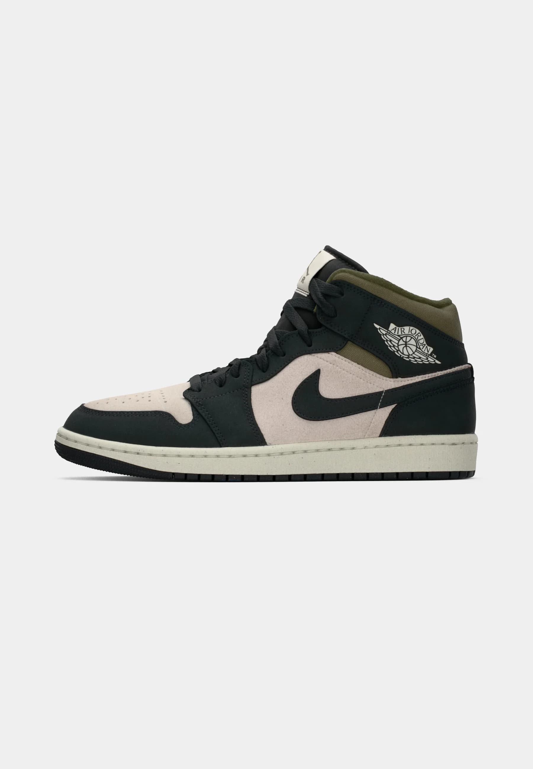 AIR JORDAN 1 MID SE