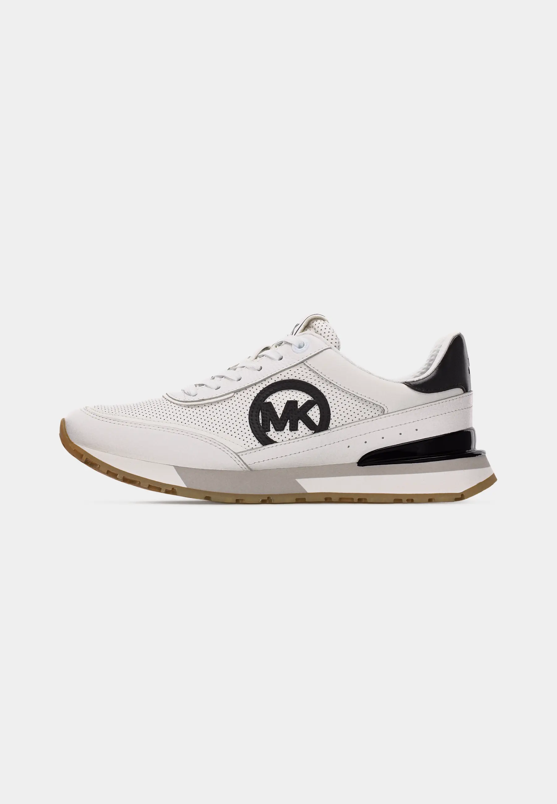 NOVA TRAINER