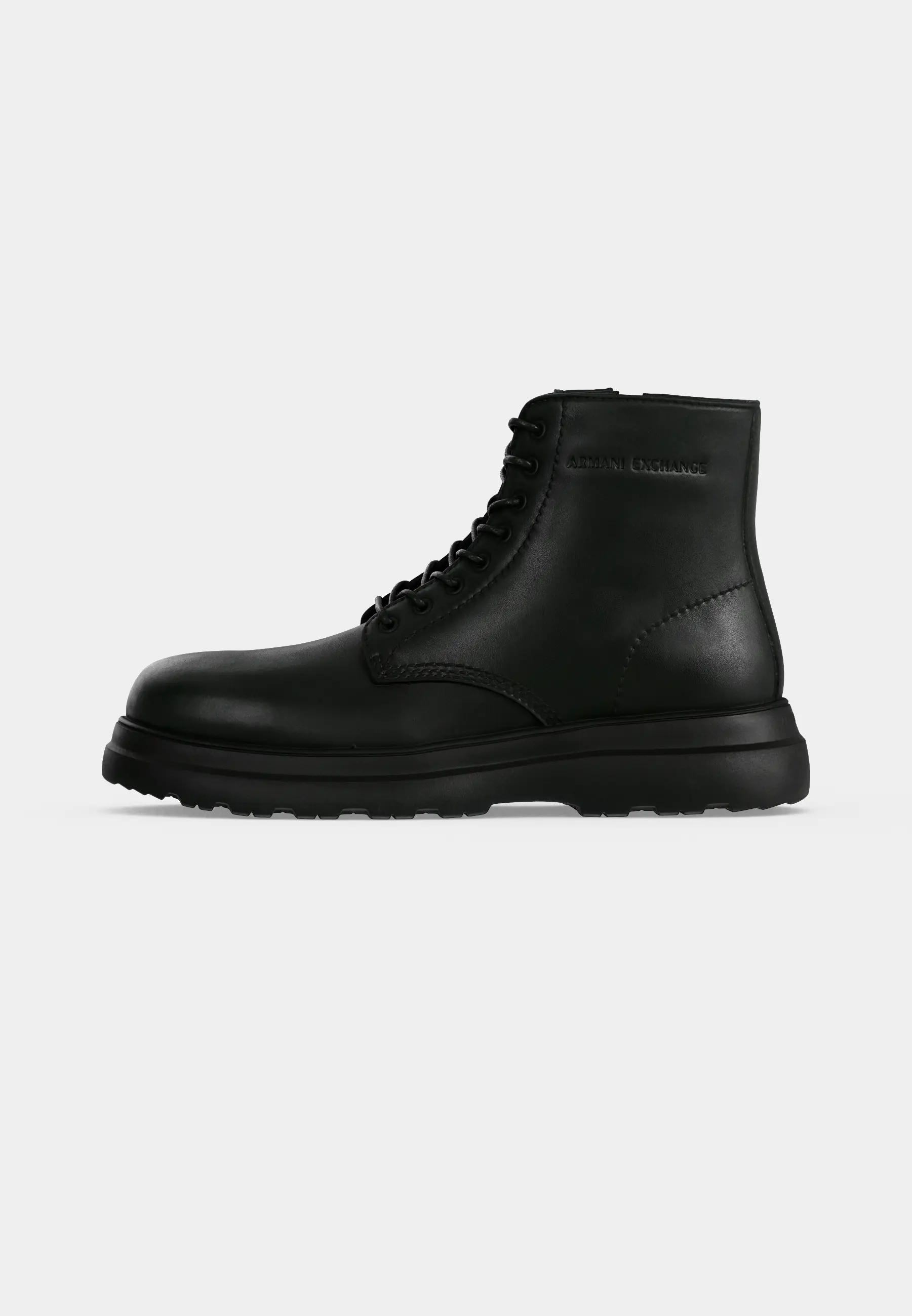 MATTE ACTION BOOT